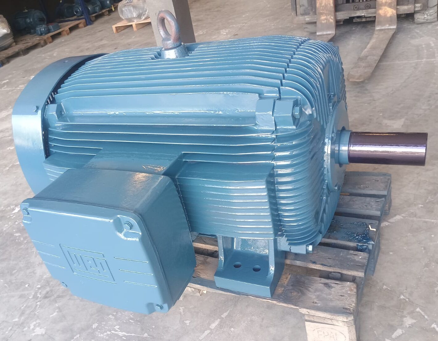 Motor Weg 300Cv 4Polos 380/660